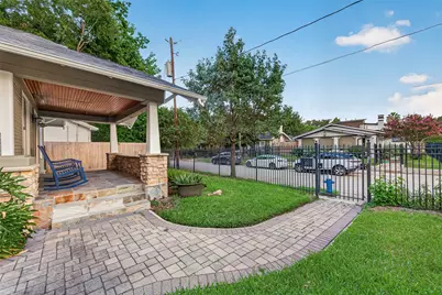 1124 Bomar Street, Houston, TX 77006 - Photo 4