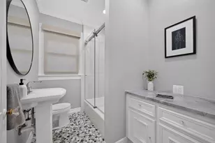 1124 Bomar St, Houston, TX 77006 - Photo 38