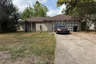 9603 Eblen Dr, Houston, TX 77040 - Photo 2