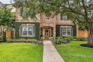5007 Beech St, Bellaire, TX 77401 - Photo 1