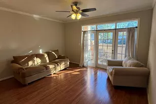 2425 Underwood St, Houston, TX 77030 - Photo 2