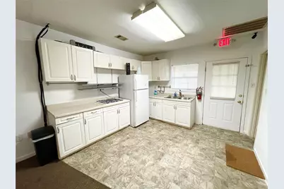 4516 Katy Freeway, Houston, TX 77007 - Photo 8