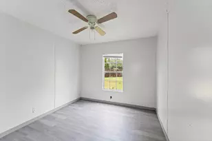 118 Canvasback N, Baytown, TX 77523 - Photo 8