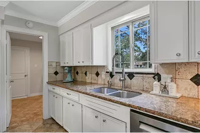 1208 Tall Pines Drive, Friendswood, TX 77546 - Photo 12