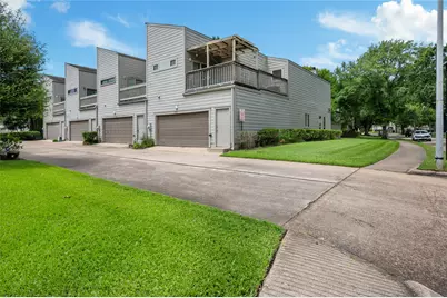11709 Lakeside Place Drive #232, Houston, TX 77077 - Photo 1