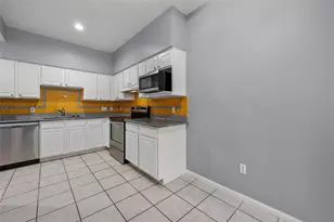 11709 Lakeside Pl Dr, Houston, TX 77077 - Photo 12