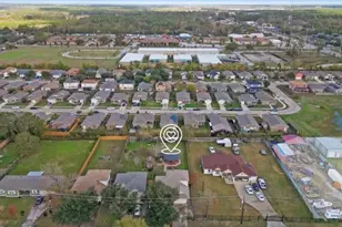 8645 Rinn St, Houston, TX 77078 - Photo 10