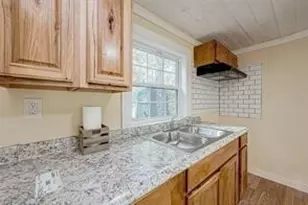 6867 Longs Cir, Waller, TX 77484 - Photo 12