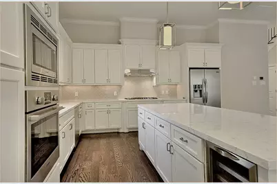 215 Willow Street, Shenandoah, TX 77384 - Photo 12