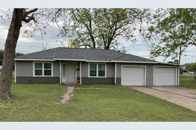 3320 Doris Street, Bay City, TX 77414 - Photo 1
