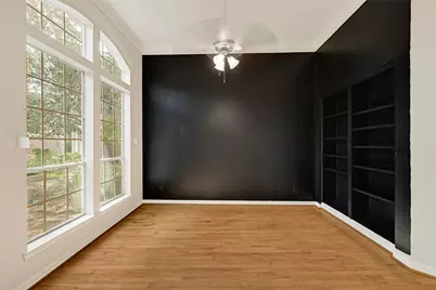 2018 Birnam Glen Drive, Sugar Land, TX 77479 - Photo 6