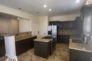 1904 Kansas St, La Marque, TX 77568 - Photo 6