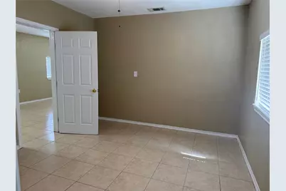 210 N Main Street, Highlands, TX 77562 - Photo 16