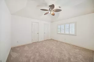 15614 Stone Gables Ln, Houston, TX 77044 - Photo 14