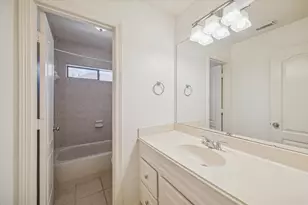 15614 Stone Gables Ln, Houston, TX 77044 - Photo 18