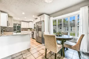 5315 Kingsmill Rd, Friendswood, TX 77546 - Photo 8