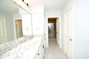 2006 Potomac Dr, Houston, TX 77057 - Photo 22