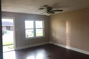 5631 Groveton St, Houston, TX 77033 - Photo 4