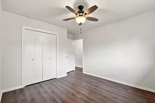 8105 Aspen St, Texas City, TX 77591 - Photo 18