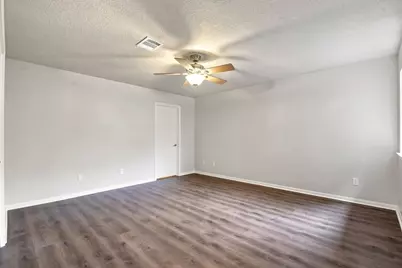 8105 Aspen Street, Texas City, TX 77591 - Photo 22