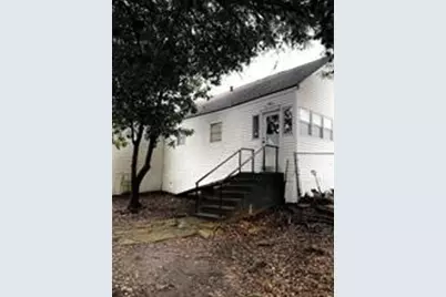 1728 18th Street, Huntsville, TX 77340 - Photo 2