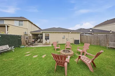 13335 Gardnerville St, Houston, TX 77034 - Photo 18