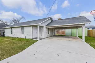 1010 Jeff St, Houston, TX 77091 - Photo 2