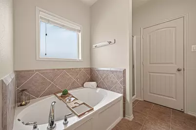 7715 Greenwood Point Drive, Cypress, TX 77433 - Photo 36