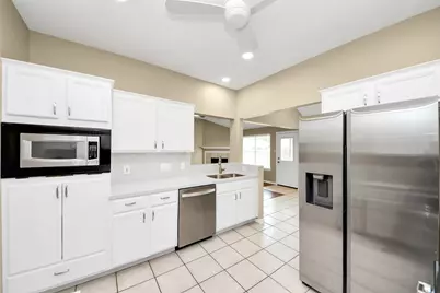 2855 Lake View Drive, Missouri City, TX 77459 - Photo 8