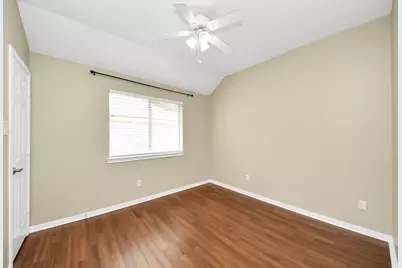 2855 Lake View Drive, Missouri City, TX 77459 - Photo 12