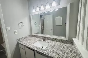 6200 W Tidwell Rd, Houston, TX 77092 - Photo 16