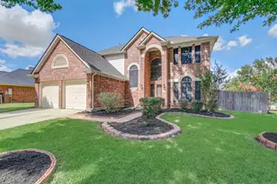 202 Willard's Way, Stafford, TX 77477 - Photo 4