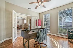 1607 Cascade Falls Dr, Friendswood, TX 77546 - Photo 8