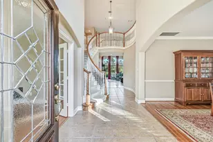 1607 Cascade Falls Dr, Friendswood, TX 77546 - Photo 4