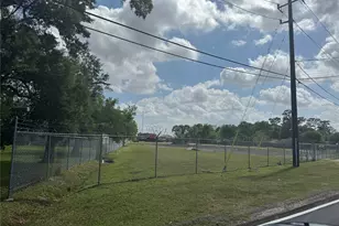 16942 Ave B, Channelview, TX 77530 - Photo 4