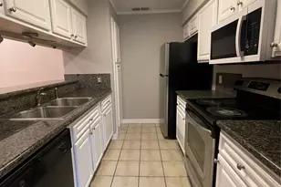 6601 Sands Point Dr, Houston, TX 77074 - Photo 6