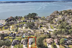 12651 Capricornus Dr, Willis, TX 77318 - Photo 2