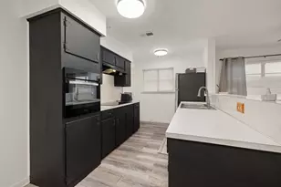 13923 Amble Ln, Houston, TX 77085 - Photo 6