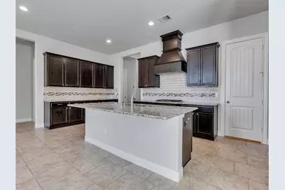 4954 Thunder Creek Lane, Sugar Land, TX 77479 - Photo 8