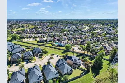 4954 Thunder Creek Lane, Sugar Land, TX 77479 - Photo 38