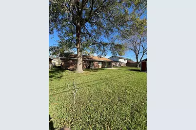 605 Meadowick Drive, Baytown, TX 77521 - Photo 16