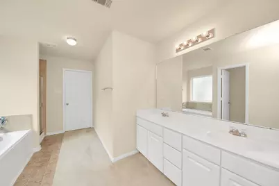15623 Sheldon Ridge Way, Houston, TX 77044 - Photo 16