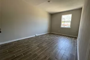 7886 Locksley Rd, Houston, TX 77078 - Photo 6