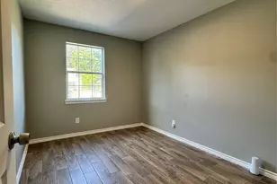 7886 Locksley Rd, Houston, TX 77078 - Photo 10