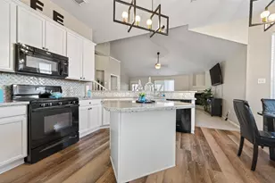 10735 Sunswept Fields Ln, Houston, TX 77064 - Photo 18