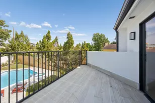 12002 S Circle Dr, Houston, TX 77071 - Photo 36