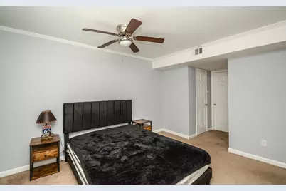 7900 Westheimer Road #141, Houston, TX 77063 - Photo 16