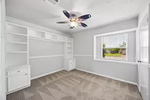 1605 Cypress Hollow St, Pearland, TX 77581 - Photo 16