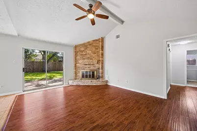 1605 Cypress Hollow Street, Friendswood, TX 77581 - Photo 10