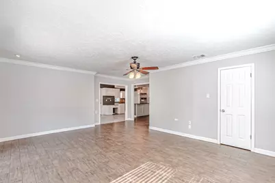 8211 Riverglade Drive, Houston, TX 77095 - Photo 14